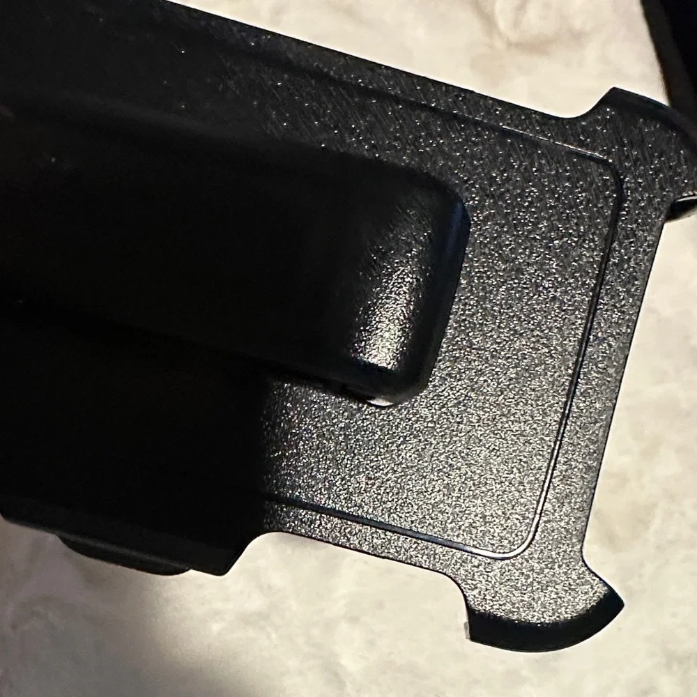 Black Phone Belt Clip Otter Box